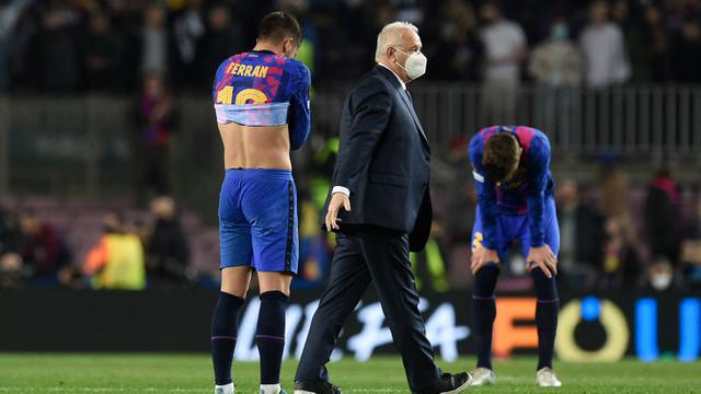 Foto: Reaksi Pemain Barcelona Usai Hampir Tumbang dari Napoli di Liga Europa, Ferran Torres Paling Kecewa