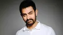 Seperti diketahui, Aamir Khan sudah 25 tahun berkarier di dunia film Bollywood. Ia sudah membintangi berbagai genre film dari komedi, drama, hingga action. (Foto: mindsight.pk)