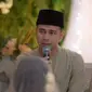Sabtu (14/4), Raffi Ahmad menggelar pengajian jelang pernikahan adiknya. Suasana haru menyelimuti acara tersebut. Air mata Raffi Ahmad juga tak bisa lagi di bendung. (Instagram/chevirgo)