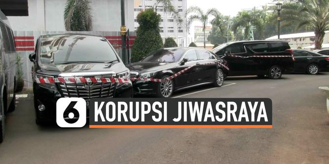 VIDEO: Penampakan Kendaraan Mewah 5 Tersangka Korupsi Jiwasraya