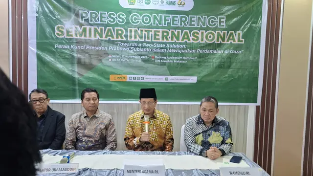 Menteri Agama Nasaruddin Umar di Makassar