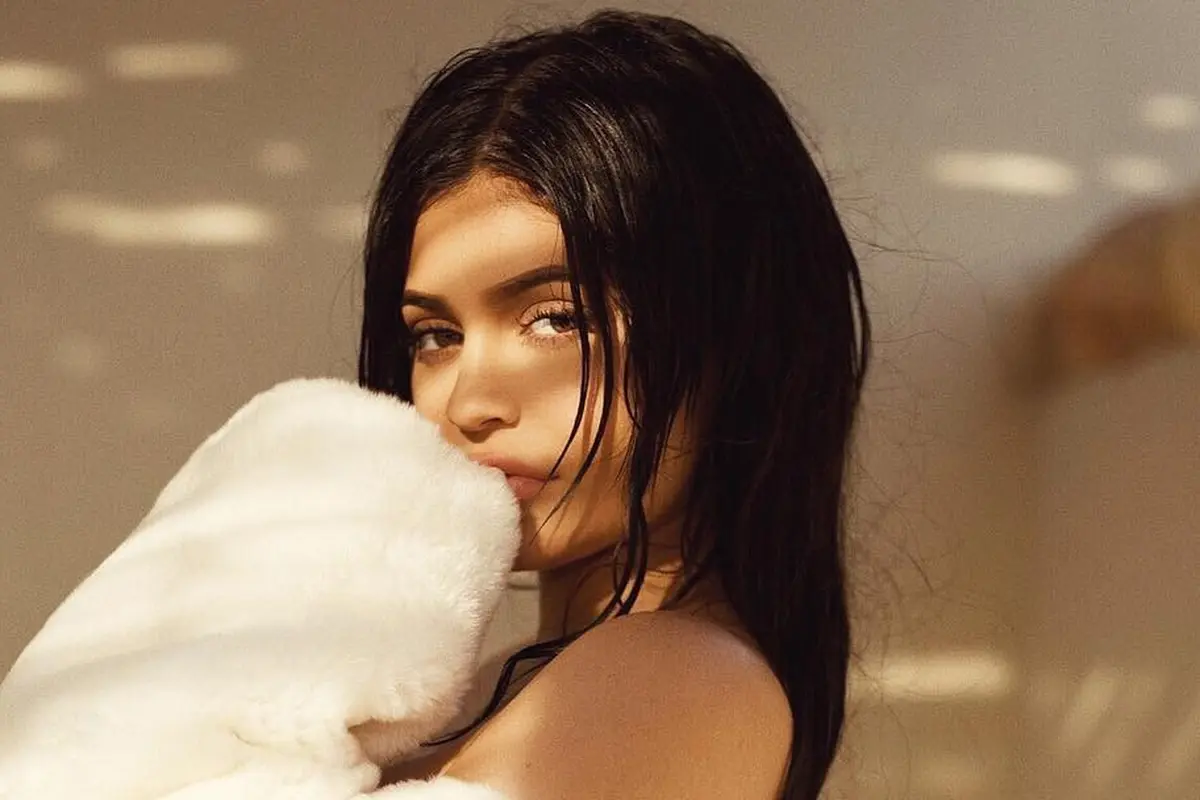 [Bintang] Kylie Jenner