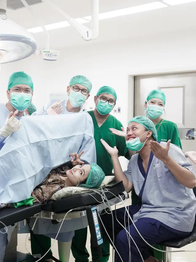 6 Potret Mahalini Melahirkan Anak Pertama, Rizky Febian Ungkap Nama Buah Hati