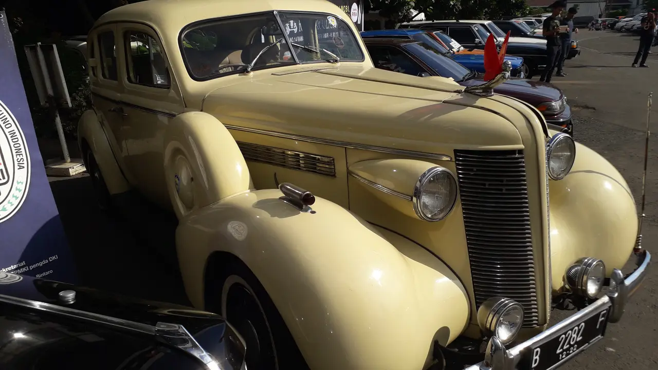 Buick 37