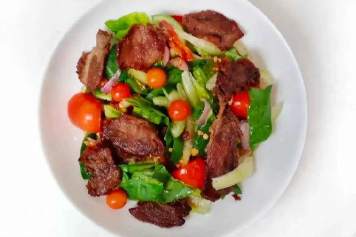 Resep salad daging Thailand. (dok. Cookpad @fransiska_arie)