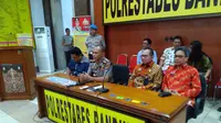 Kantor Wilayah Kementerian Hukum dan HAM Jawa Barat akan membentuk tim investigasi guna menyelidiki kasus pemerasan bermodus foto pria tampan di Lapas Jelekong. (Liputan6.com/Aditya Prakasa)