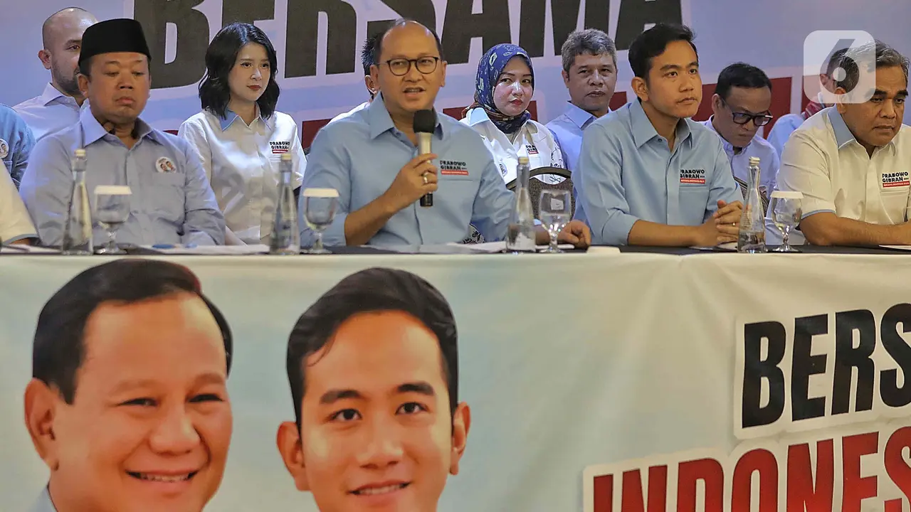 Gibran Rakabuming Raka Hadiri Pengumuman Susunan Tim Kampanye Nasional