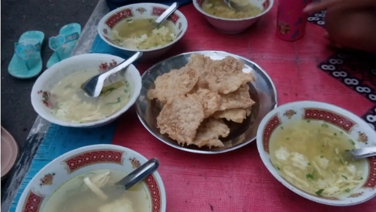 Soto Gobyoss Alun-Alun Wates