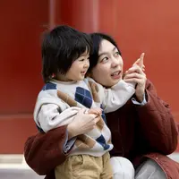 Ilustrasi ibu dan anak | copyright freepik.com