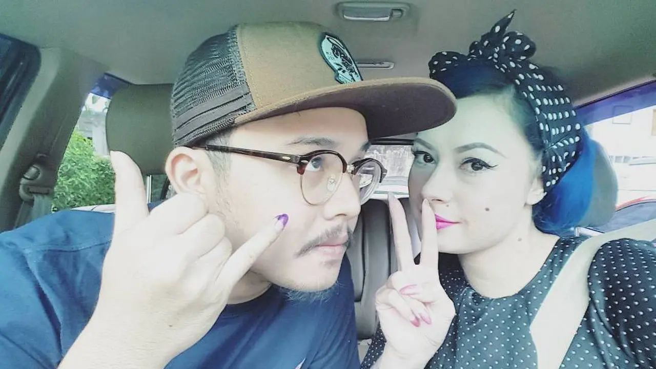 Derby Romero dan Claudia Adinda