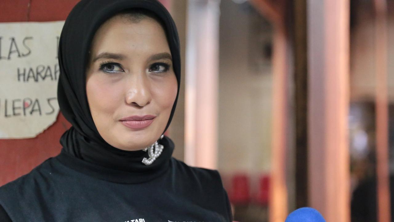 [Bintang] Arzeti Bilbina