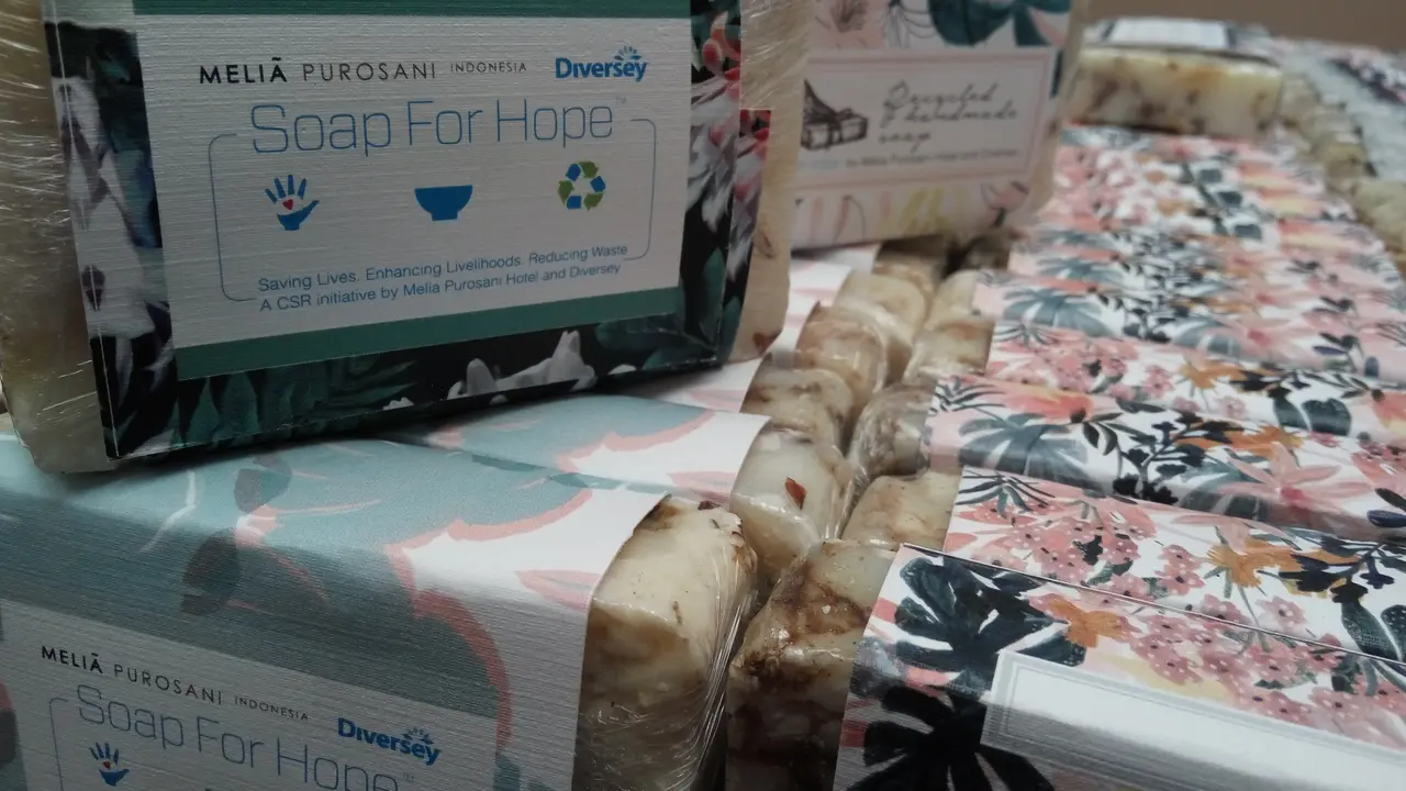 Sabun Daur Ulang