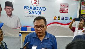 Wakil Ketua DPRD DKI Jakarta M Taufik saat berada di Kantor Seknas Prabowo-Sandi, Jakarta Pusat. (Merdeka.com)