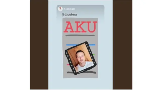 5 Editan Foto Selfie Nicholas Saputra Ini Bikin Senyum Sendiri