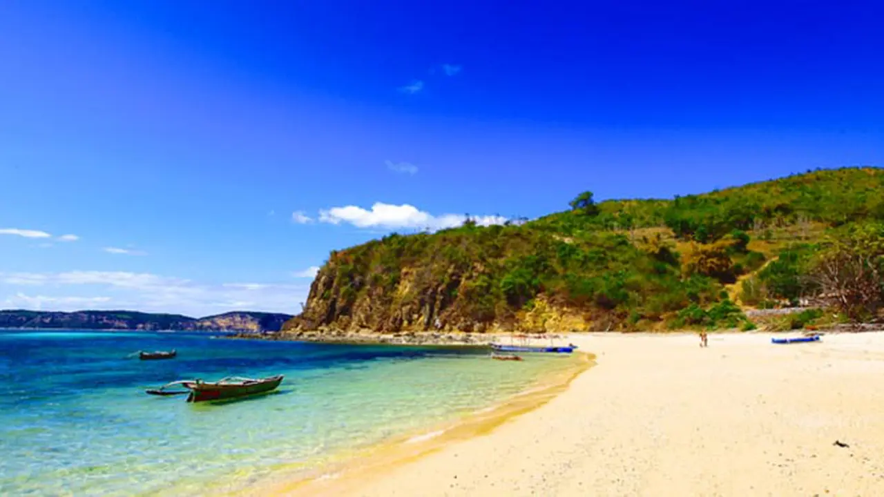 Kuis #KultwitLip6 Berhadiah 2 Tiket Liburan ke Lombok (Iklan)