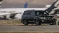 Toyota Klaim Land Cruiser SUV Tercepat di Dunia
