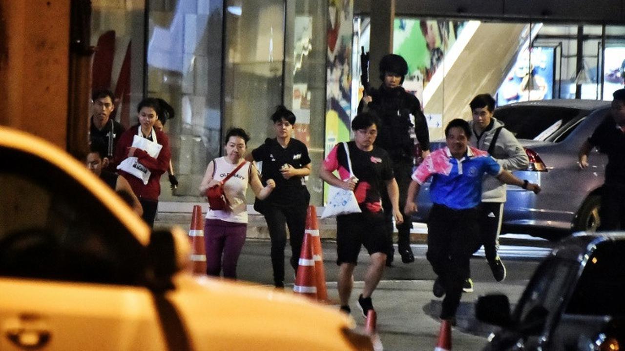 Suasana mal Terminal 21 di Thailand saat penembakan brutal terjadi. (AFP)