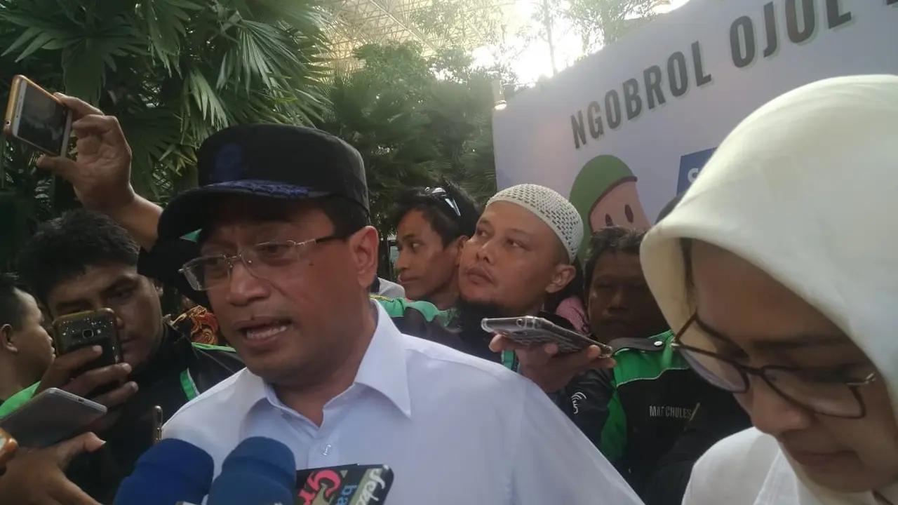 Menhub Budi Karya Bakal Telusuri Mengapa Ada Kalajengking di Dalam Kabin Pesawat