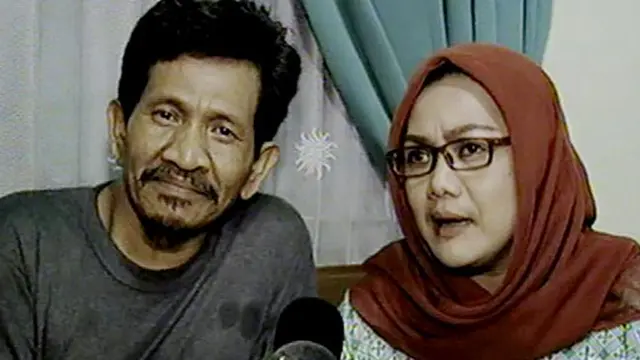 Idrus Madani Nikahi Harti Rahayu di Masjid