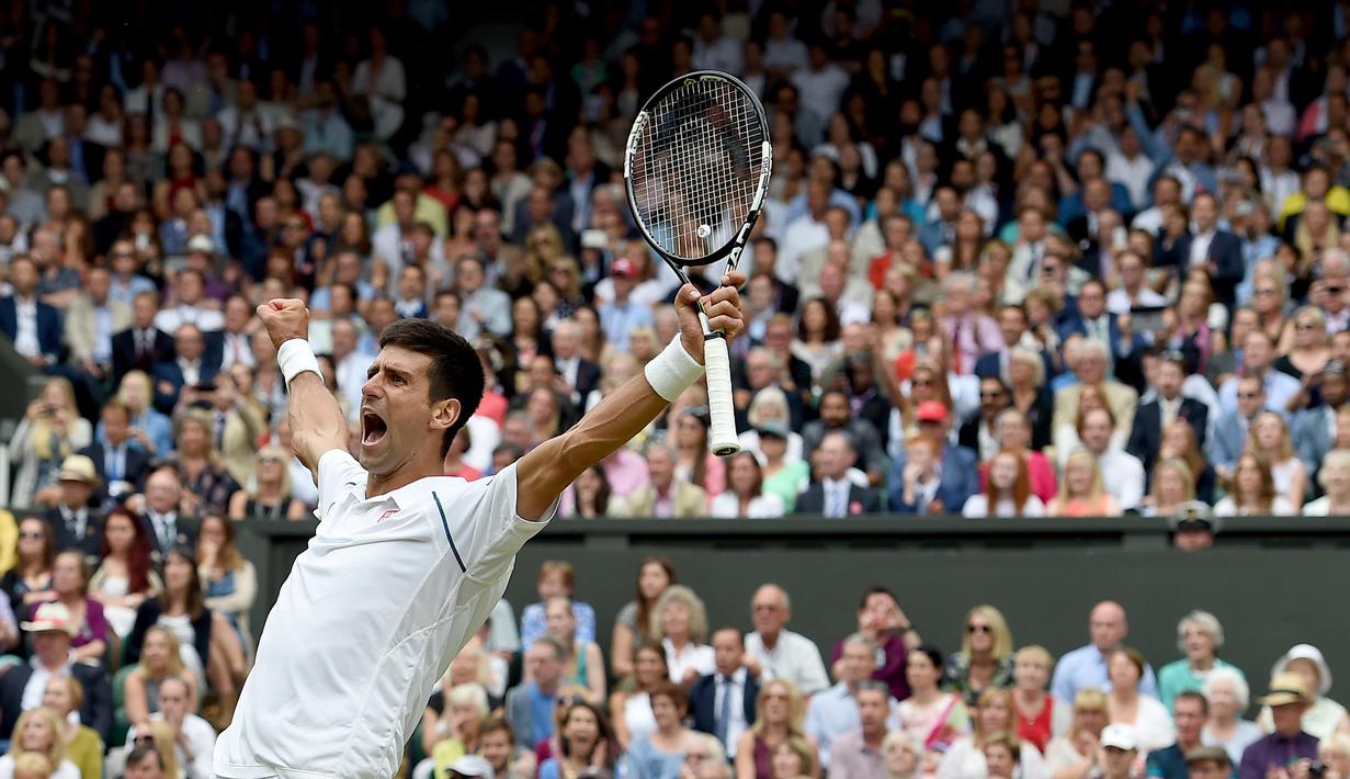 Ekspresi Novak Djokovic setelah memastikan kemenangan. (EPA/ANDY RAIN)