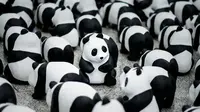 1.600 Boneka Panda Lucu Dipajang di Bandara Hong Kong