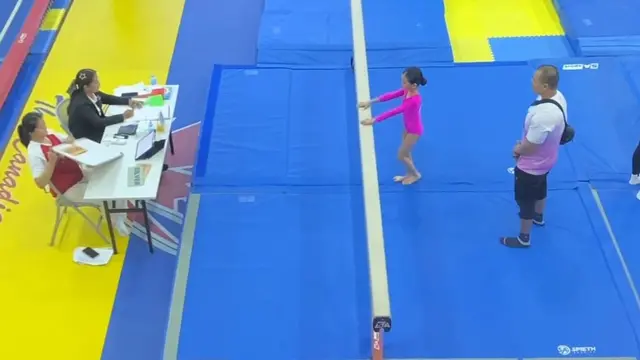 7 Potret Salma Jihane Anak Rio Dewanto dan Atiqah Hasiholan Ikut Kejuaraan Gymnastic di Bangkok