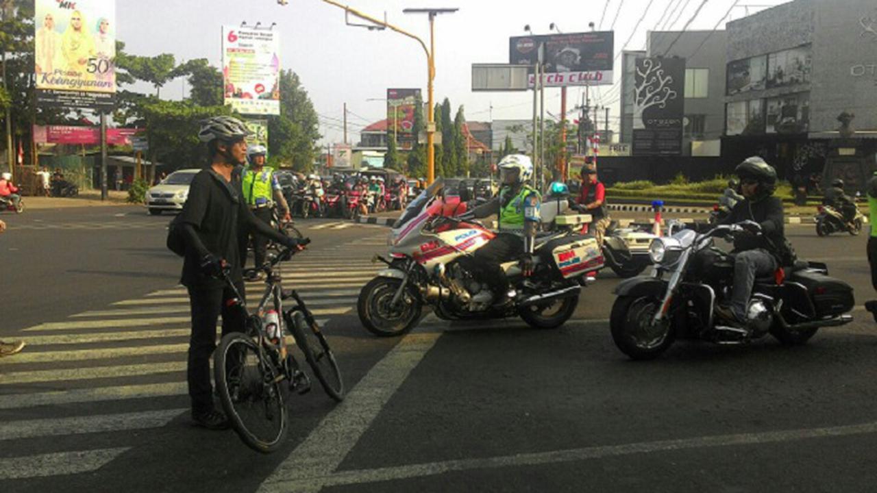 Langgar Aturan, Warga Jogja Hadang Rombongan Moge 