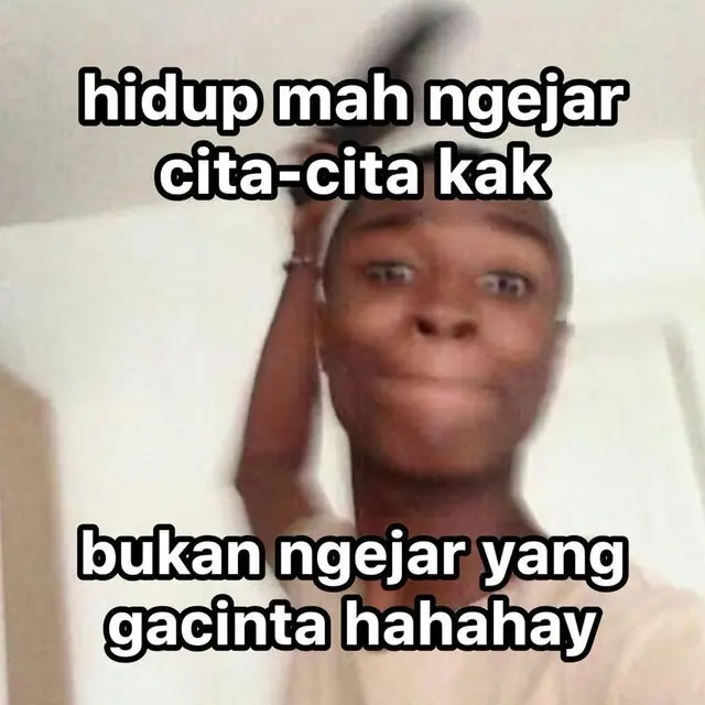 8 Meme Hopeless Soal Percintaan Ini Bikin Senyum Miris