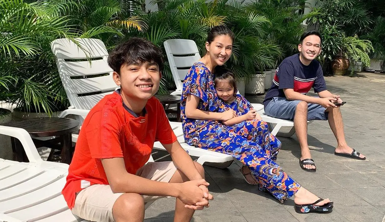 (Instagram/sarwenddah29)