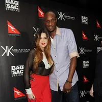 Khloe Kardashian telah memperkerjakan beberapa pengawal setelah pertemuan ‘menakutkan’ dengan mantan suaminya, Lamar Odom. (Bintang/EPA)