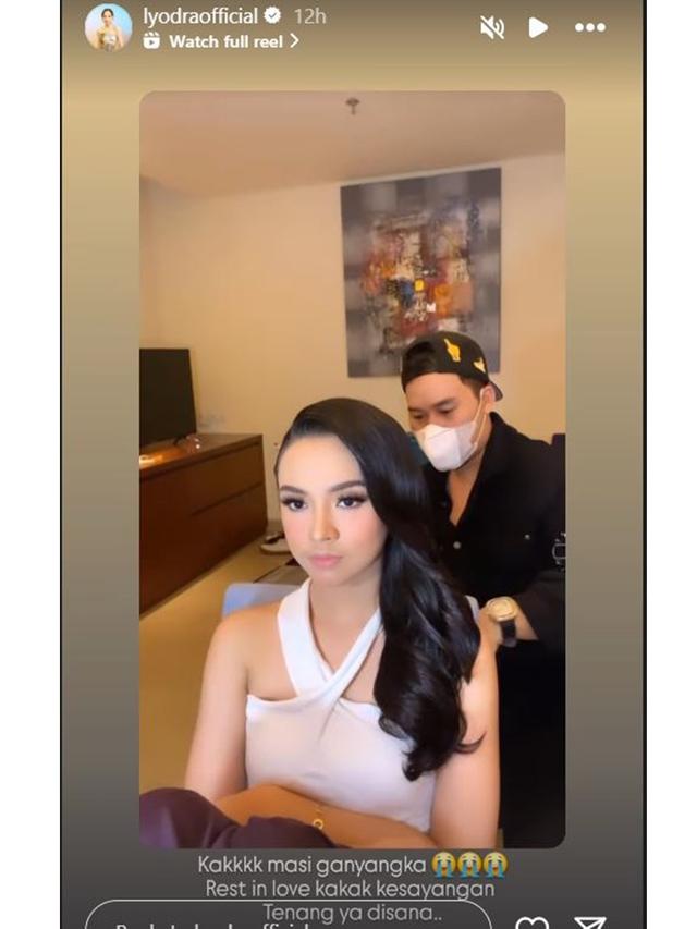 Slam Wiyono Meninggal, Ini 6 Potret Kenangannya Bersama Artis yang Dimakeup