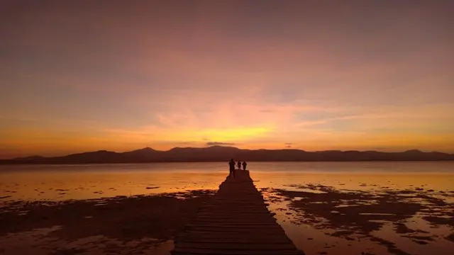Menikmati Eksotisme Dua Pulau Kecil di Bawean Gresik