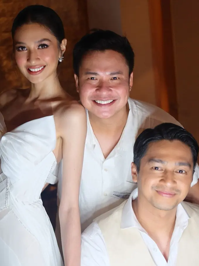 Mikha Tambayong dan Ryan Ogilvy