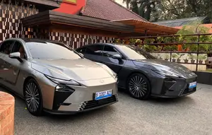 Lexus ES Banjir Permintaan, Varian Ini Paling Diminati