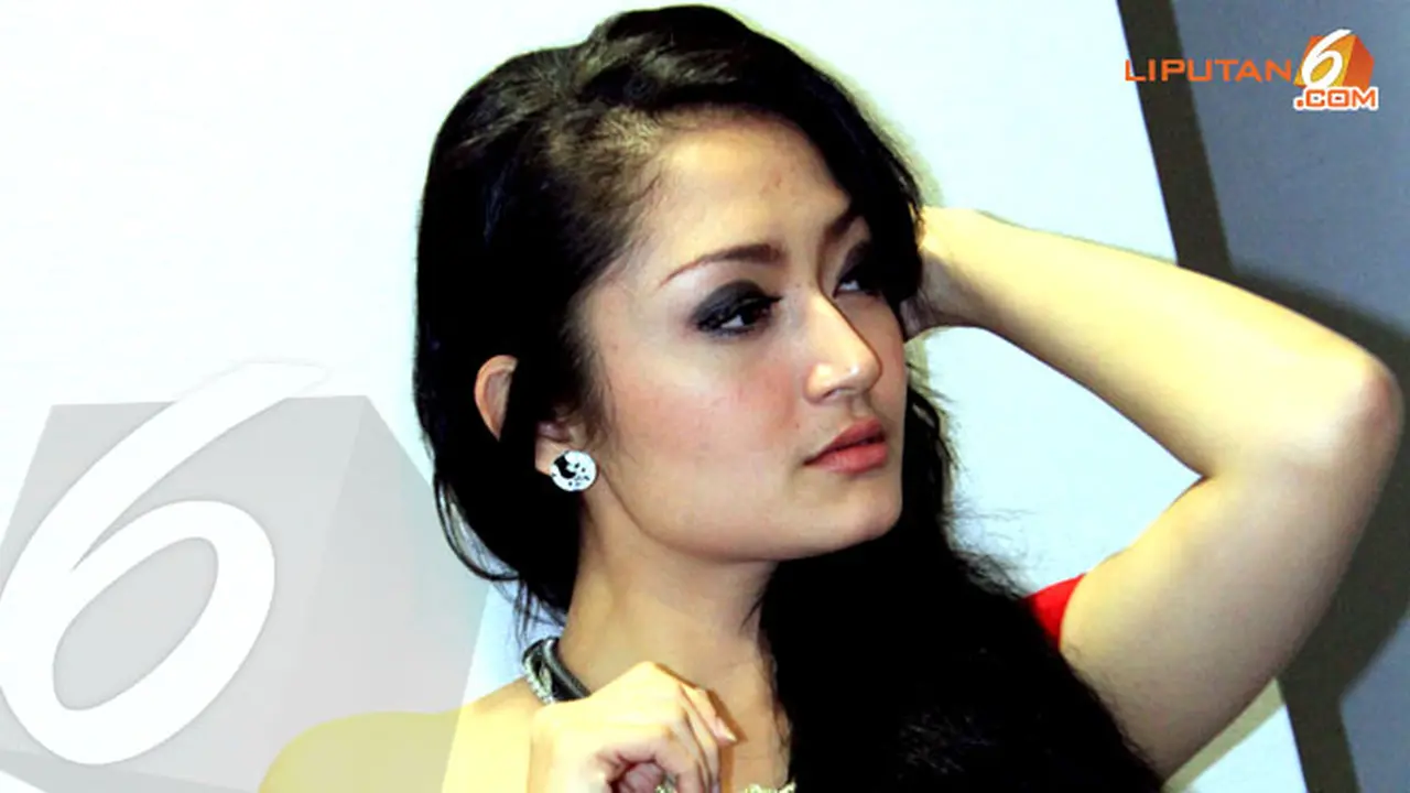 siti-badriah-2-130827c.jpg
