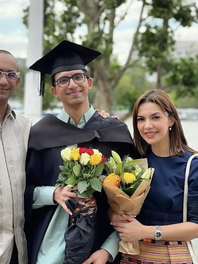 Najwa Shihab saat Hadir Wisuda Putranya