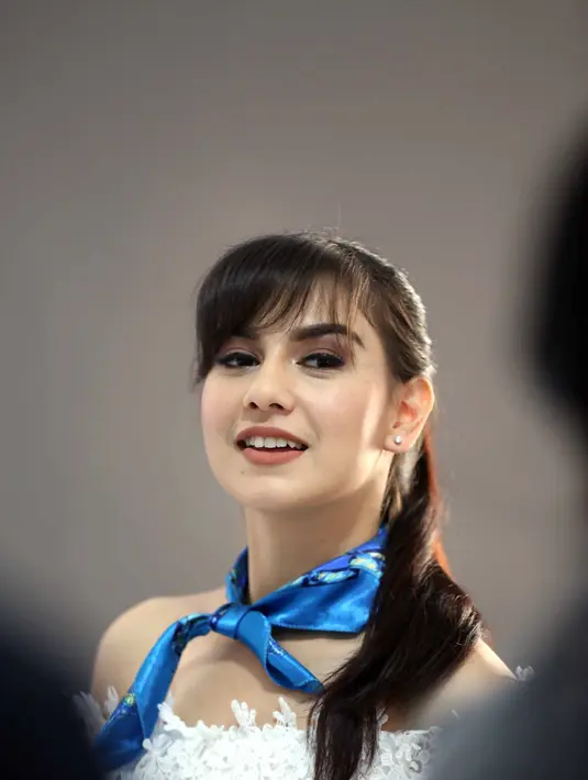 Saat awal-awal proses penggarapan, pemeran dalam film Me vs Mami itu sering terbawa peran dalam sinetron sebelumnya. Hal itu membuat adegan harus diulang beberapa kali. (Nurwahyunan/Bintang.com)