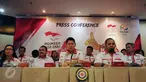 CDM Indonesia untuk Olimpiade 2016, Raja Sapta Oktohari (tengah) memberikan keterangan terkait program dukungan di Jakarta, Kamis (10/3/2016). Raja Sapta mengkampanyekan ”Indonesia Bisa Emas” untuk meningkatkan dukungan. (Liputan6.com/Helmi Fithriansyah)