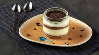 Ilustrasi puding susu oreo/copyright shutterstock.com/Creatip