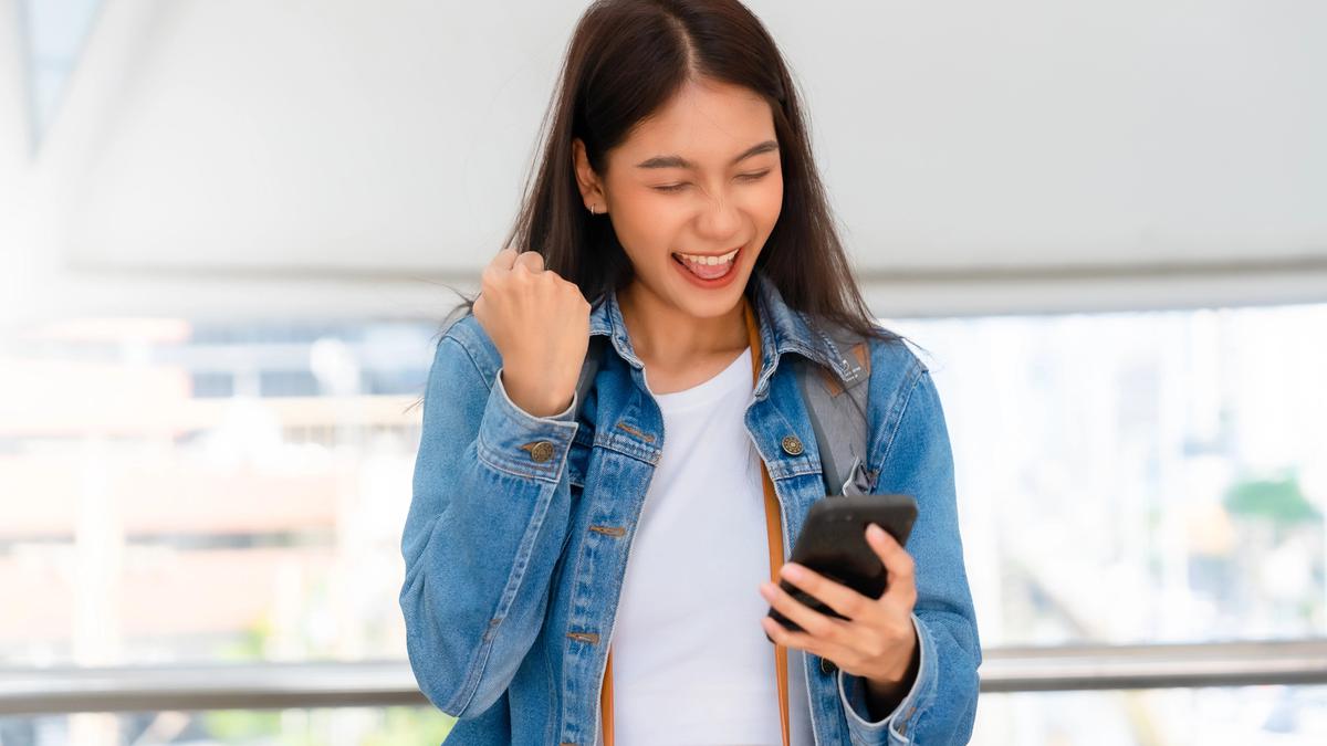 Spesial Agustusan! Ada Total Hadiah Ratusan Juta Rupiah dan Samsung Z Flip 7 di DANA