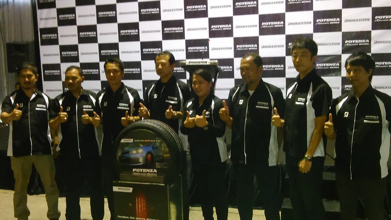 Bridgestone Lucurkan Ban Baru untuk Mobil Sport