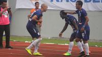 PSIS Semarang memetik kemenangan 4-1 atas PSMS Medan, Minggu (15/4/2018) di Stadion Moch. Soebroto, Magelang. (Bola.com/Ronald Seger)
