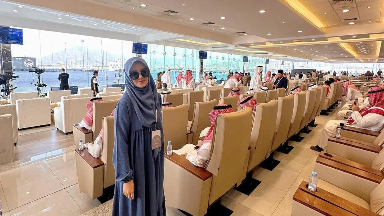 Naik Haji Jalur Undangan Raja Salman, Intip Perbedaan Fasilitas yang Didapat Wirda Mansur hingga Risty Tagor