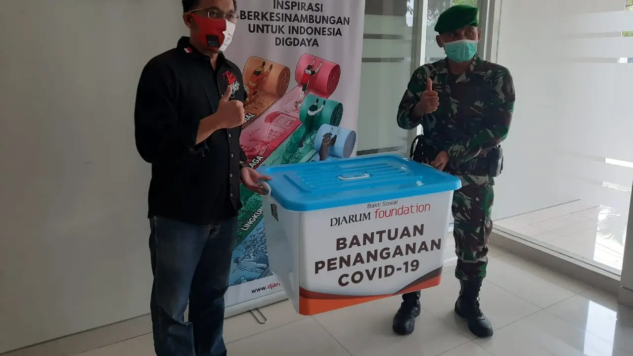 Bantuan APD untuk 3 Rumah Sakit di Jawa Timur