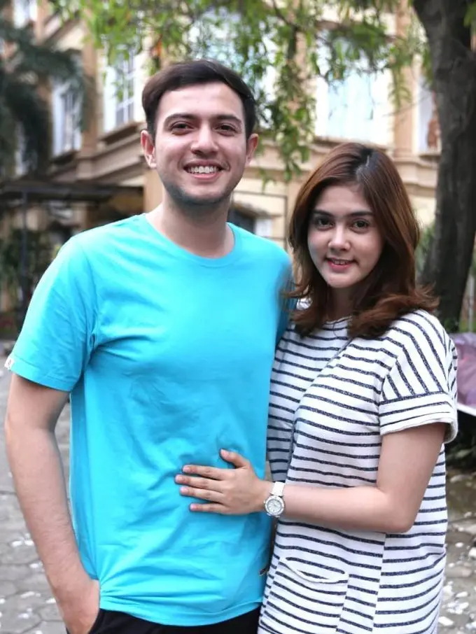 [Bintang] Rifky Balweel