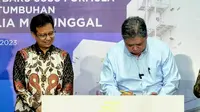 Menteri Koordinator Bidang Perekonomian Airlangga Hartarto meresmikan pabrik bahan baku susu formula dan susu pertumbuhan guna mewujudkan kemandirian bahan baku, di PT Kian Mulia Manunggal, Cikarang, Jawa Barat, Selasa (21/03)