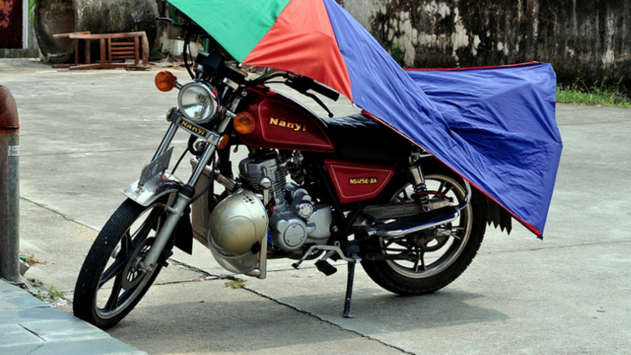 Nonton Film Dewasa Saat Naik Ojek, Alat Kelamin Yu 'Patah'