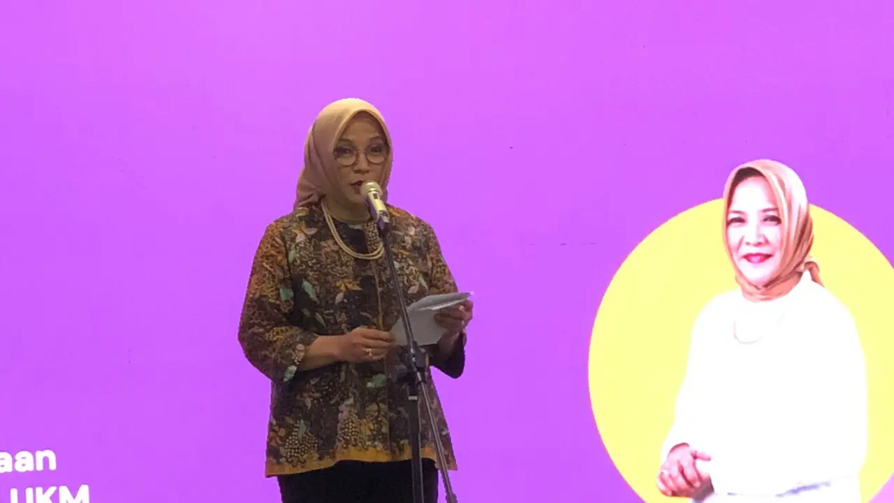 Deputi Bidang Kewirausahaan KemenKop UKM Siti Azizah