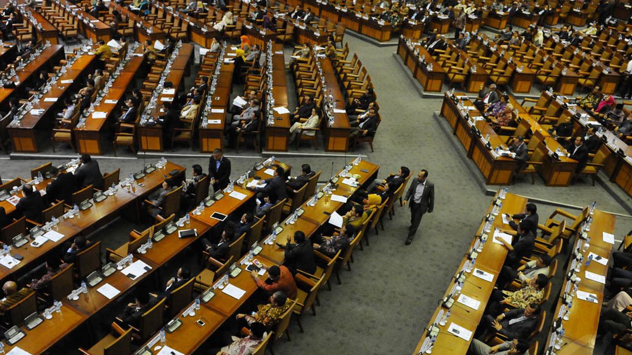 Rapat Paripurna Perdana Pasca-DPR Damai