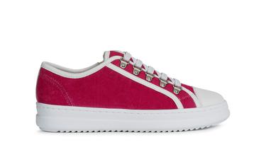 8 Tren Sepatu Spring Summer 2020 Nyaman Dan Elegan Fashion Fimela Com